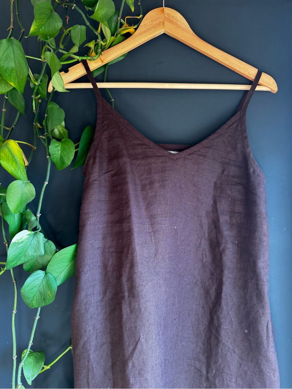 notPERFECTLINEN Brown Linen V-Neck Midi Dress